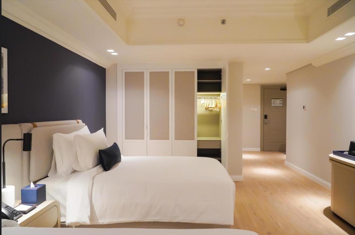 Andalus Al Seef Resort & Spa Abu Dhabi Rum bild