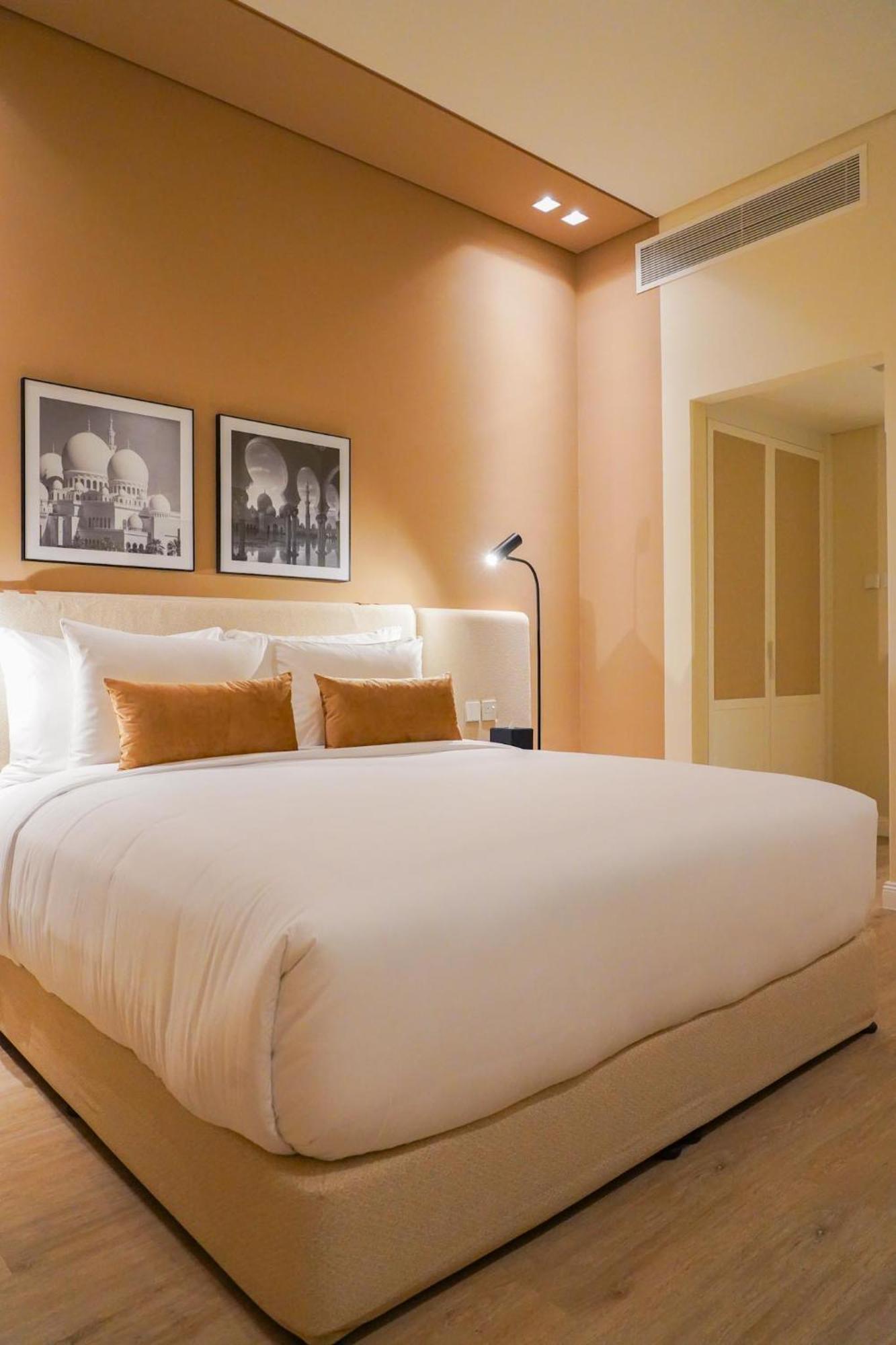 Andalus Al Seef Resort & Spa Abu Dhabi Rum bild